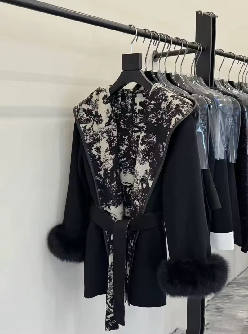 Glinda fur coat- black