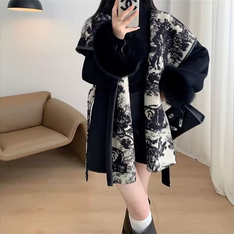 Glinda fur coat- black