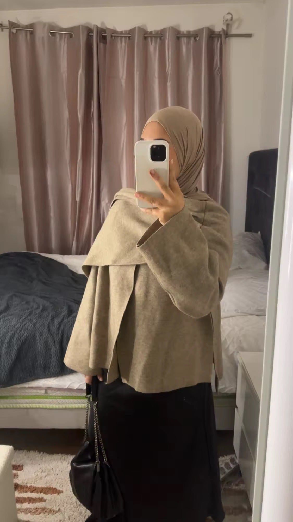 Anais cape- beige