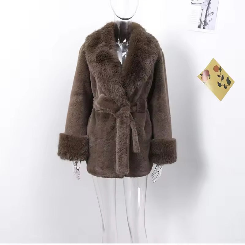 Carrie fake fur coat- brown