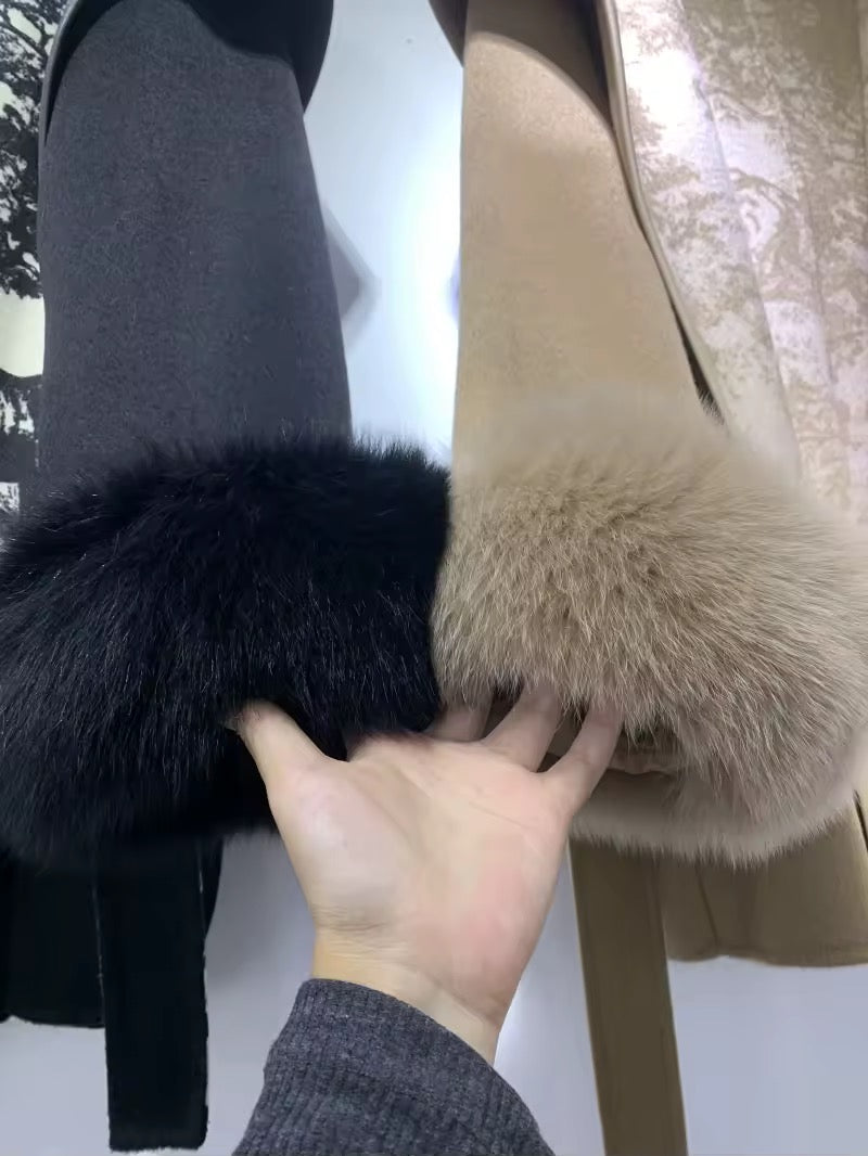 Glinda fur coat- black