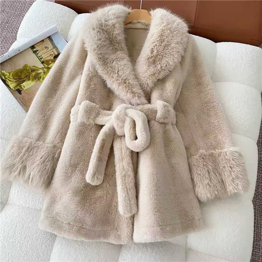 Carrie fake fur coat- dark beige