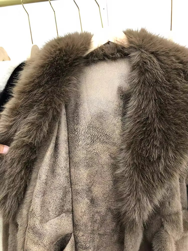 Carrie fake fur coat- brown
