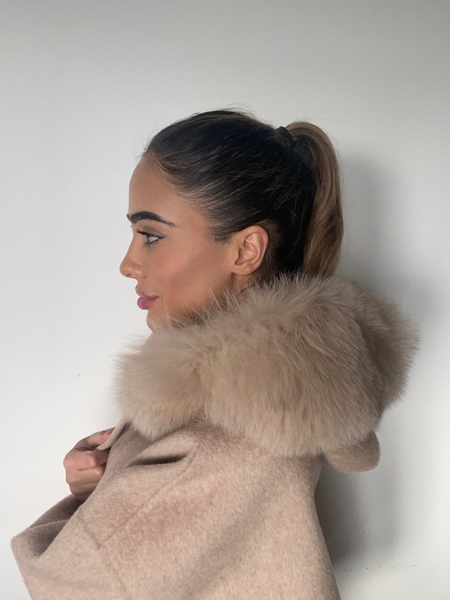 Noelia fur coat- dark beige