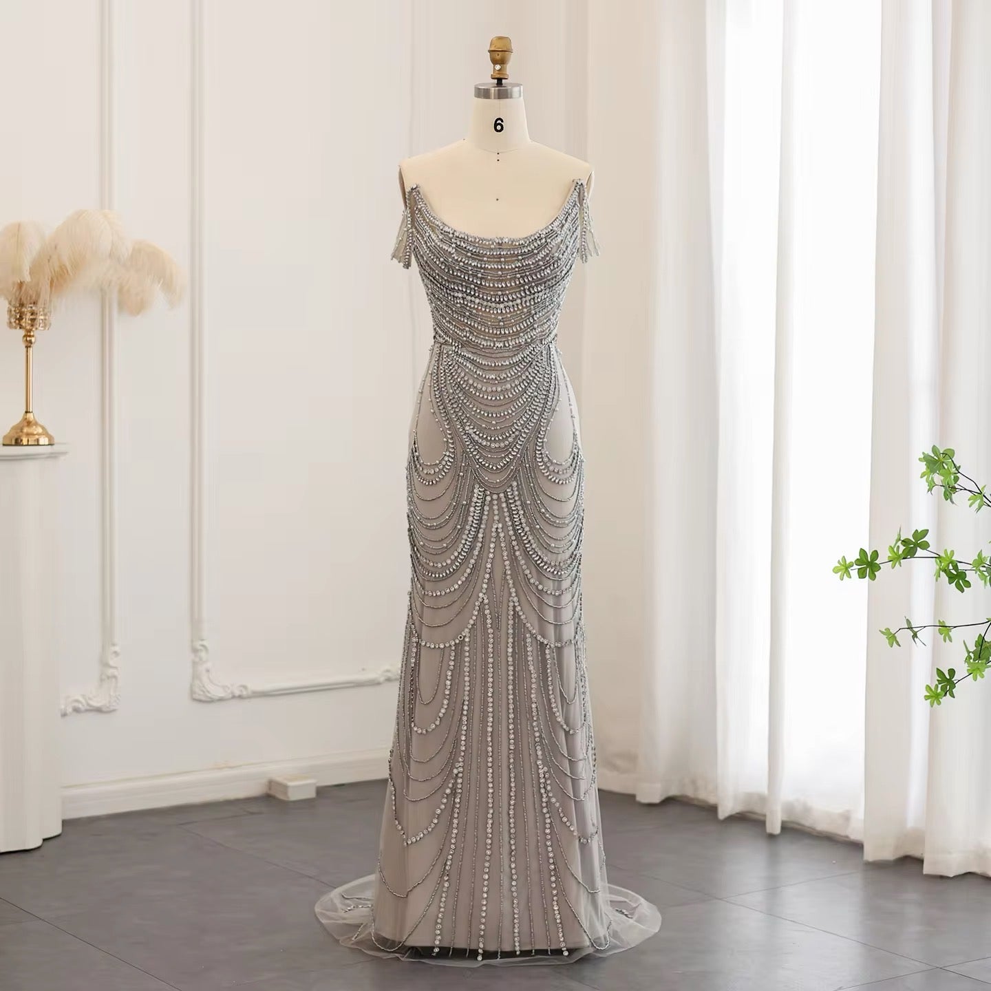 Annica gown