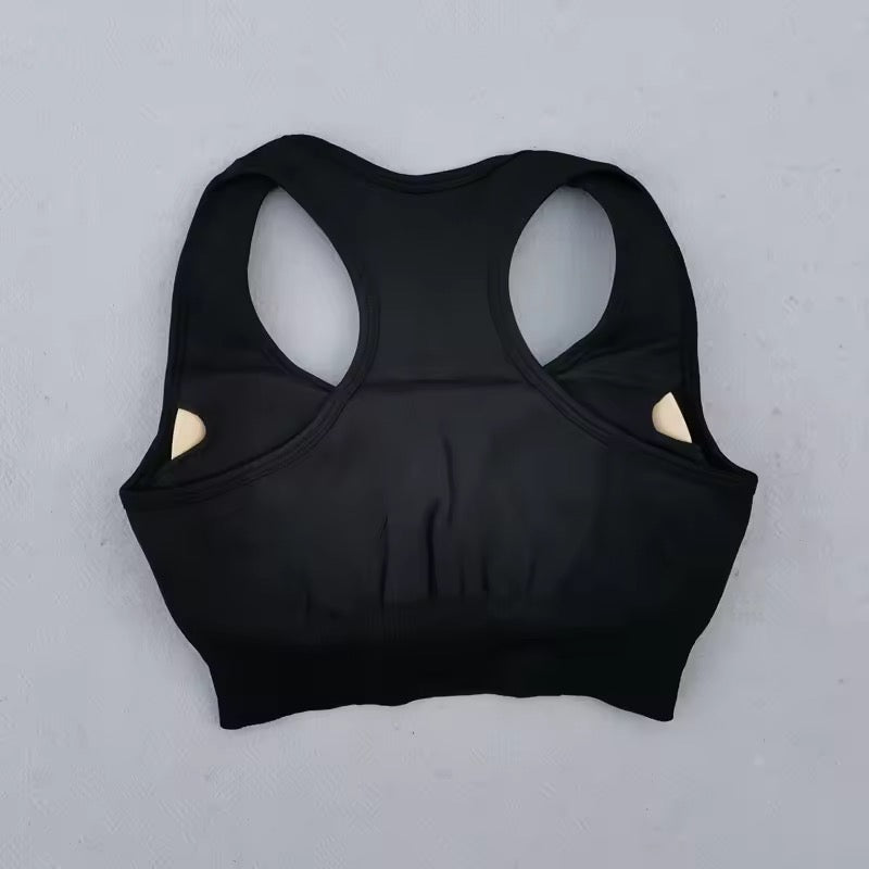 Emma sports bra- black