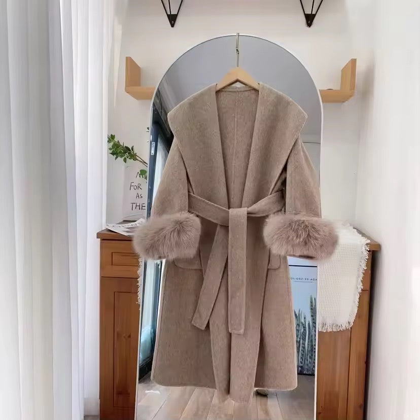 Betsy long fur coat- deep beige