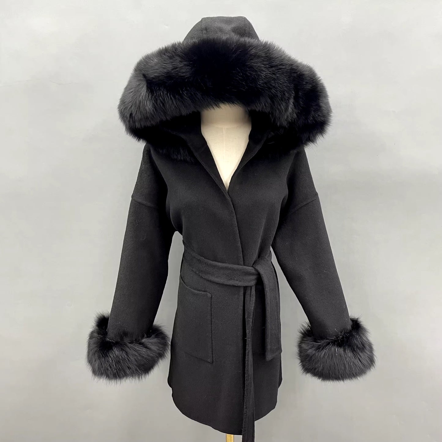 Noelia fur coat plus- black