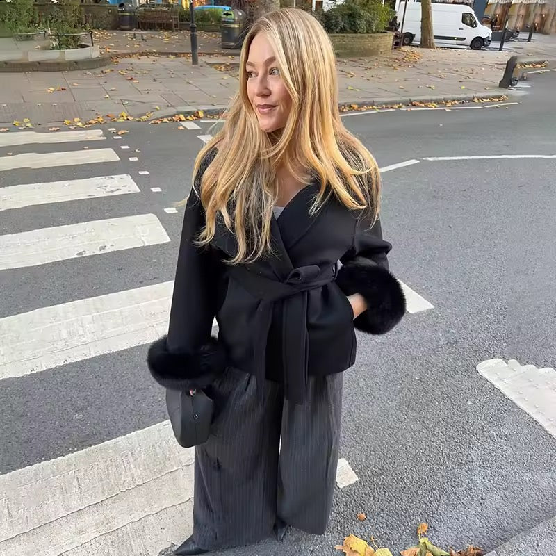 Betsy fur coat- short black