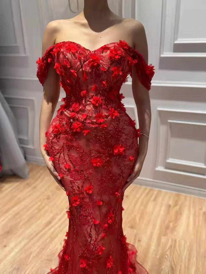 Vera gown- red