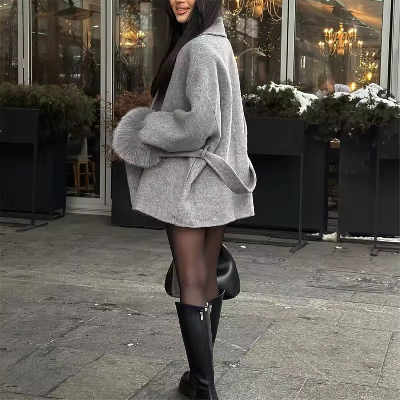 Betsy fur coat- short grey
