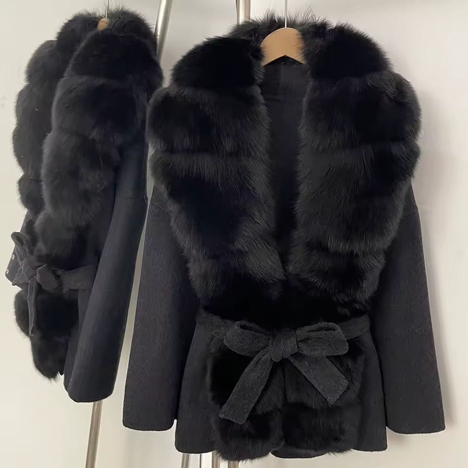Aline fur coat- black