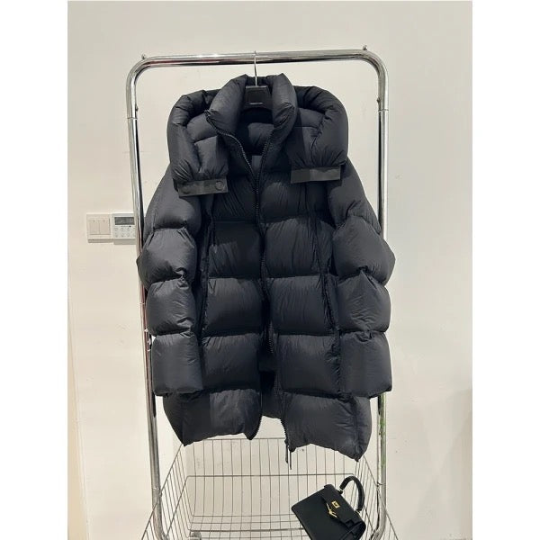 Margaret down coat- black