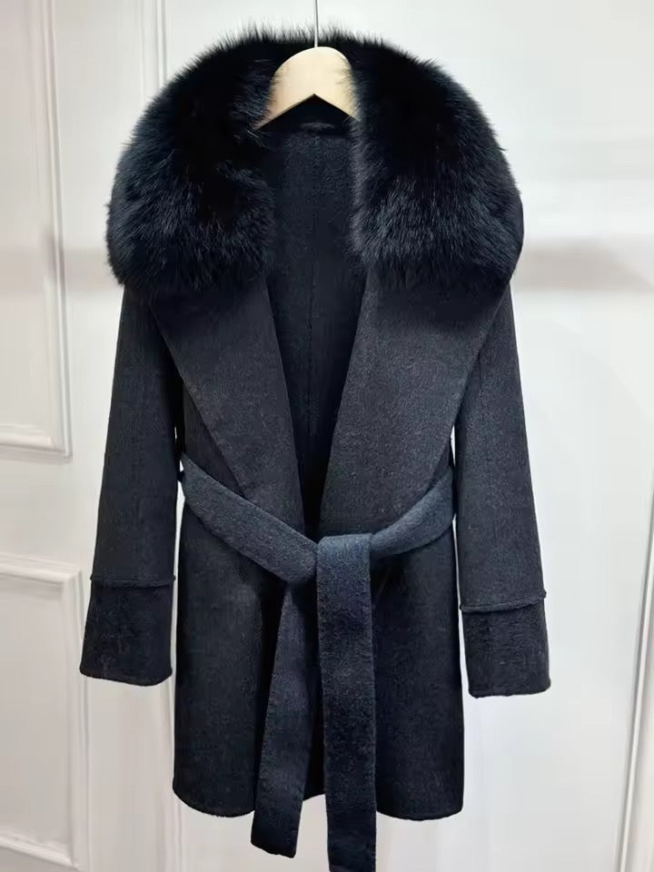 Vera fur coat- black