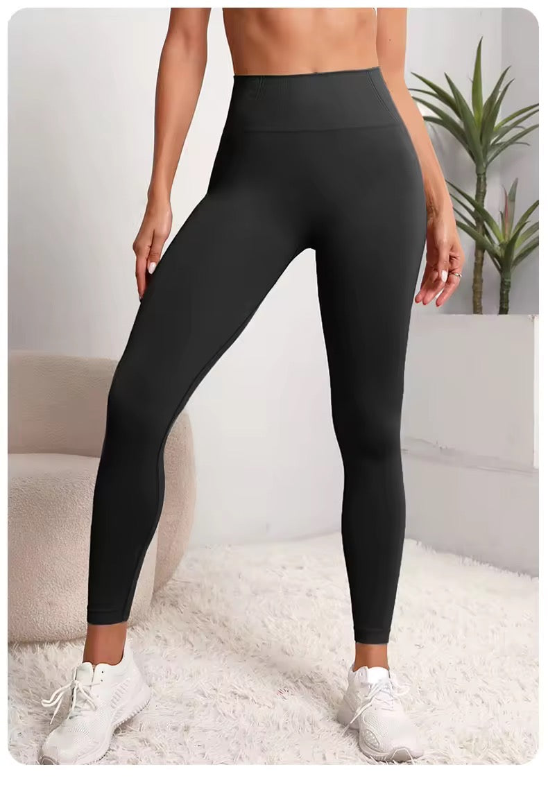 Emma gym pants- black