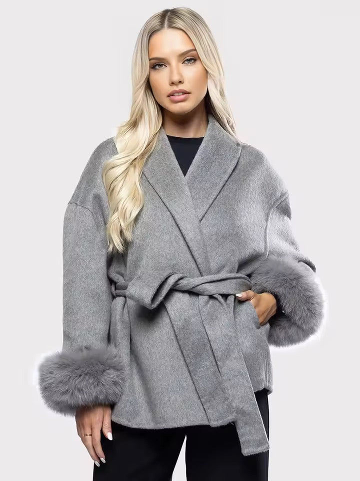 Betsy fur coat- short grey