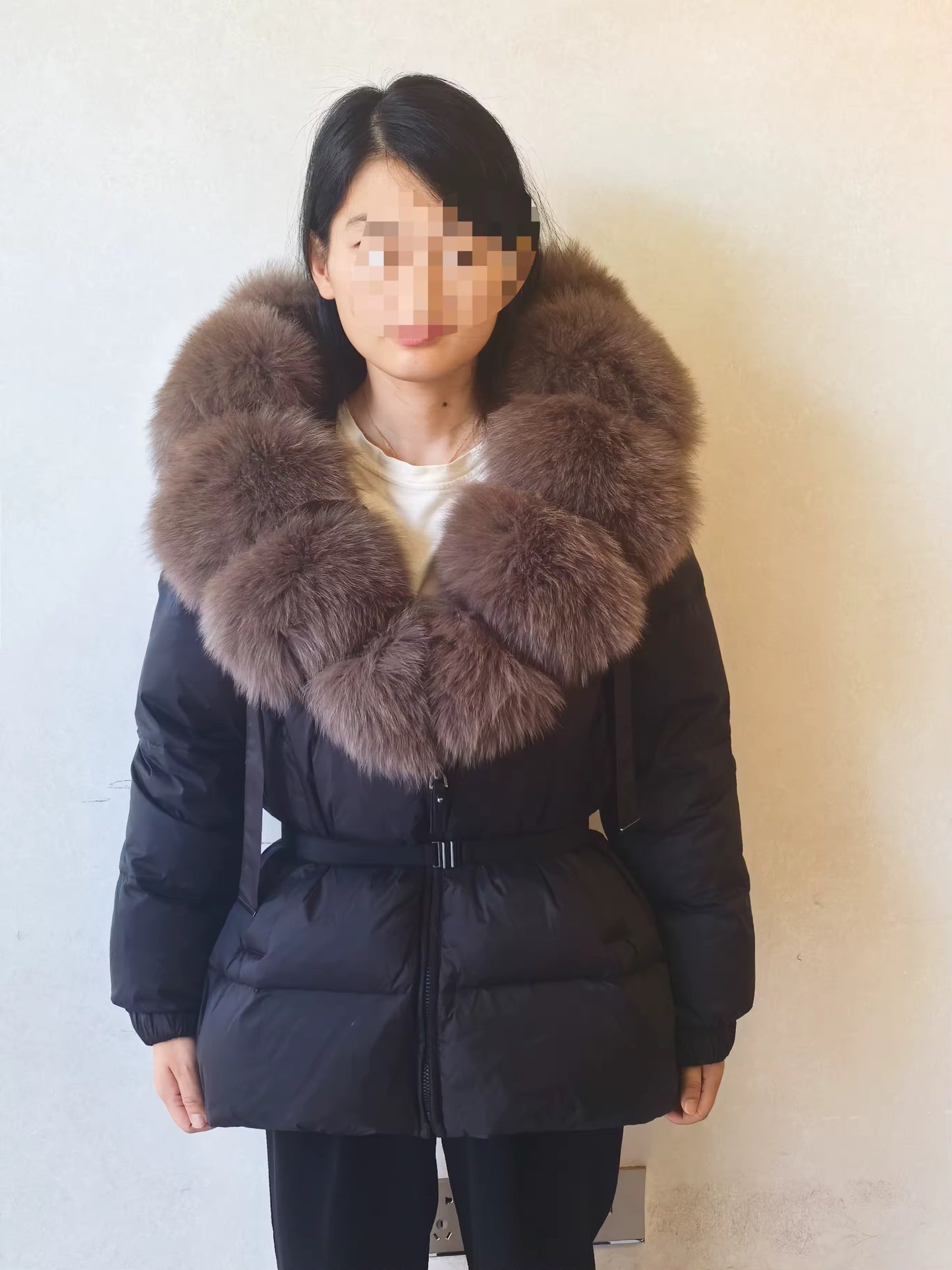 Lucia down coat- black