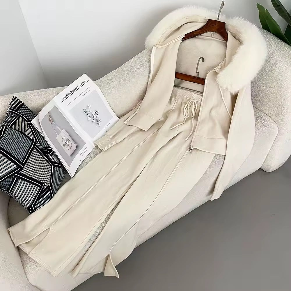 Chloe set- light beige