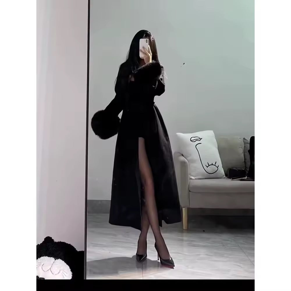 Betsy fake long fur coat- black