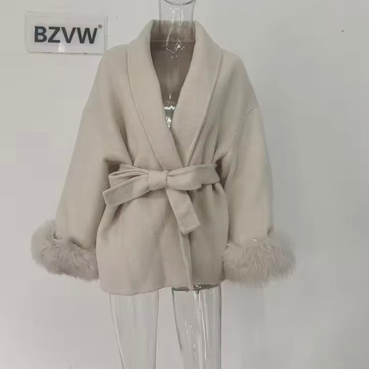 Betsy fake fur coat- beige